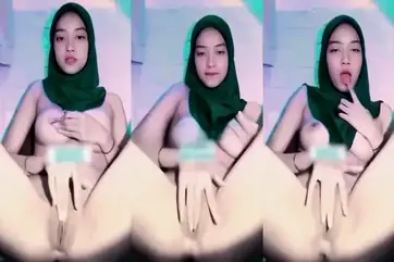 Sarah Colmek Liar Sendirian Sampai Becek poster